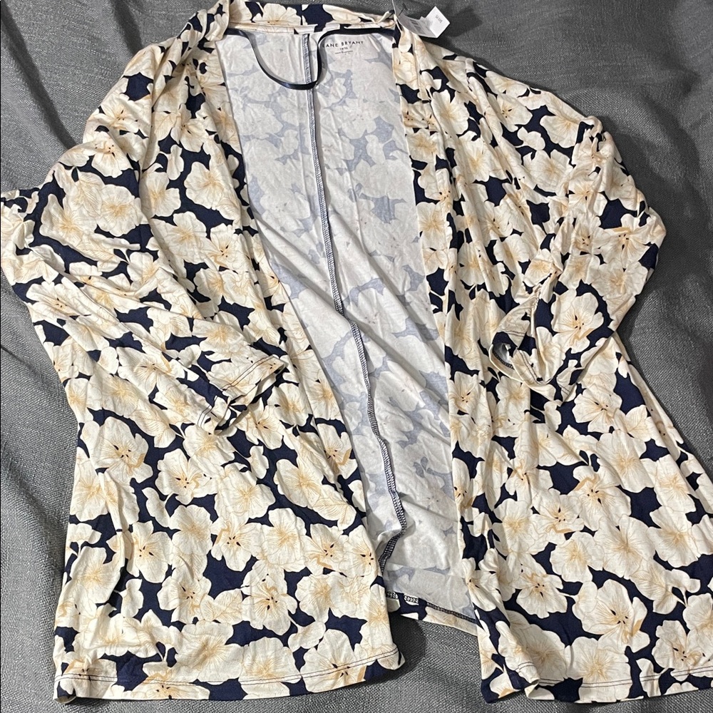 Lane Bryant Classic Ruched sleeve cardigan